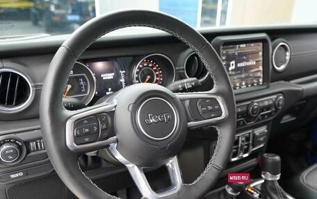 Jeep Gladiator, 2023 год, 11 214 000 рублей, 8 фотография