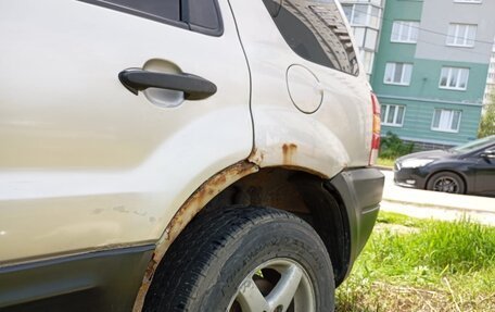 Ford Escape II, 2000 год, 320 000 рублей, 8 фотография