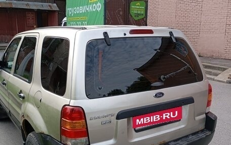 Ford Escape II, 2000 год, 320 000 рублей, 4 фотография