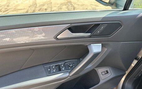 Volkswagen Tiguan II, 2021 год, 3 700 000 рублей, 8 фотография