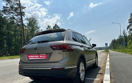 Volkswagen Tiguan II, 2021 год, 3 700 000 рублей, 5 фотография