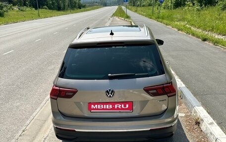 Volkswagen Tiguan II, 2021 год, 3 700 000 рублей, 6 фотография