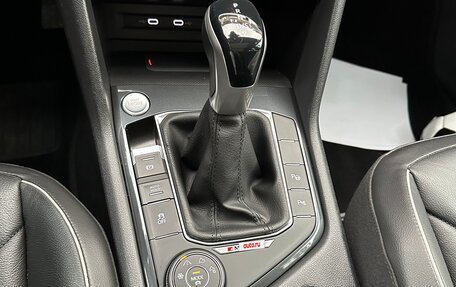 Volkswagen Tiguan II, 2021 год, 3 700 000 рублей, 16 фотография