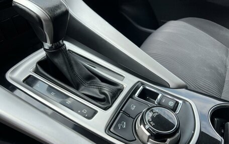 Mitsubishi Pajero Sport III рестайлинг, 2018 год, 2 650 000 рублей, 18 фотография