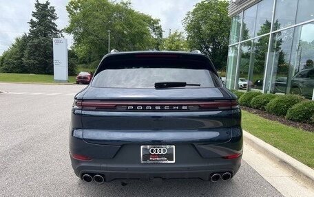 Porsche Cayenne III, 2024 год, 10 425 000 рублей, 4 фотография