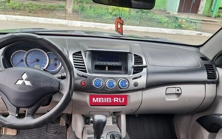 Mitsubishi L200 IV рестайлинг, 2007 год, 1 035 000 рублей, 6 фотография