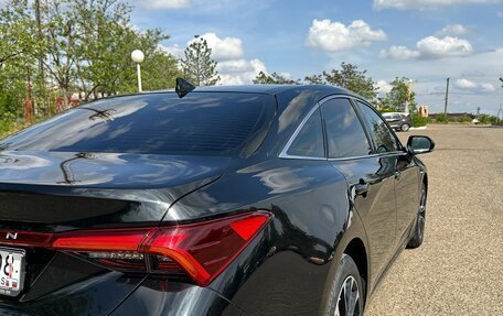 Toyota Avalon, 2022 год, 3 220 000 рублей, 5 фотография