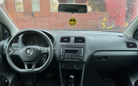 Volkswagen Polo VI (EU Market), 2016 год, 920 000 рублей, 26 фотография