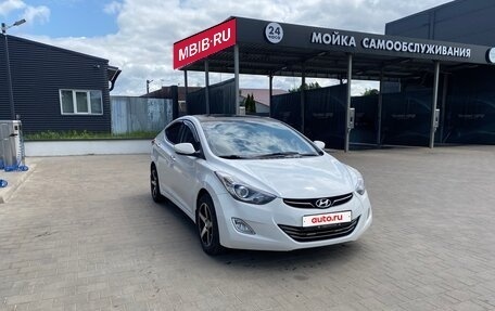 Hyundai Avante, 2011 год, 870 000 рублей, 5 фотография
