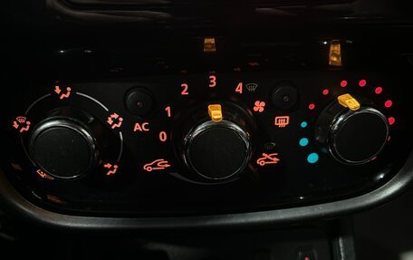 Renault Duster I рестайлинг, 2012 год, 1 199 999 рублей, 6 фотография