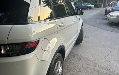 Land Rover Range Rover Evoque I, 2018 год, 2 750 000 рублей, 3 фотография