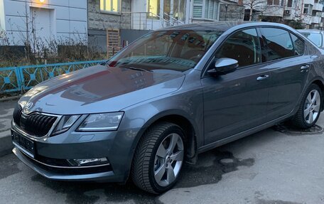 Skoda Octavia, 2017 год, 1 860 000 рублей, 2 фотография