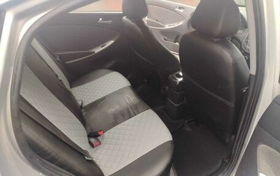 Hyundai Solaris II рестайлинг, 2012 год, 645 000 рублей, 1 фотография
