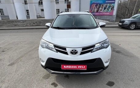 Toyota RAV4, 2013 год, 2 250 000 рублей, 1 фотография