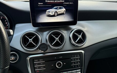 Mercedes-Benz GLA, 2018 год, 2 900 000 рублей, 13 фотография