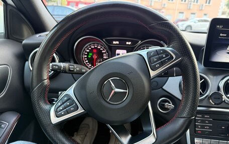 Mercedes-Benz GLA, 2018 год, 2 900 000 рублей, 12 фотография