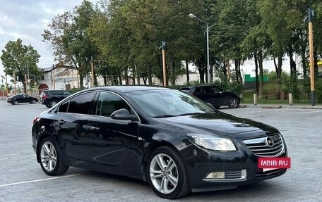 Opel Insignia II рестайлинг, 2010 год, 800 000 рублей, 7 фотография