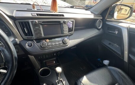 Toyota RAV4, 2013 год, 2 250 000 рублей, 5 фотография