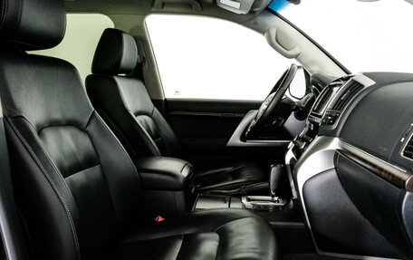 Toyota Land Cruiser 200, 2012 год, 4 199 000 рублей, 22 фотография