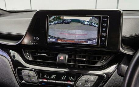 Toyota C-HR I рестайлинг, 2019 год, 2 110 000 рублей, 13 фотография