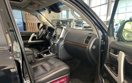 Toyota Land Cruiser 200, 2019 год, 7 778 989 рублей, 15 фотография