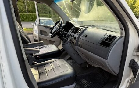 Volkswagen Transporter T5 рестайлинг, 2008 год, 1 200 000 рублей, 7 фотография