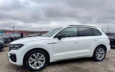 Volkswagen Touareg III, 2019 год, 8 600 000 рублей, 8 фотография