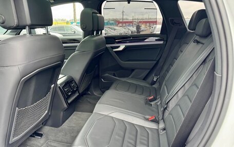 Volkswagen Touareg III, 2019 год, 8 600 000 рублей, 9 фотография