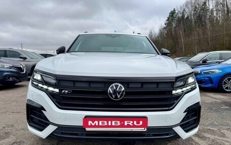 Volkswagen Touareg III, 2019 год, 8 600 000 рублей, 2 фотография