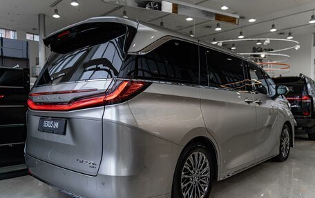 Lexus LM, 2024 год, 20 490 000 рублей, 4 фотография