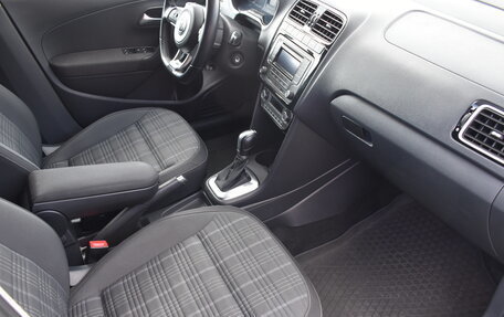 Volkswagen Polo VI (EU Market), 2018 год, 1 500 000 рублей, 15 фотография