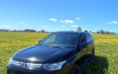 Mitsubishi Outlander III рестайлинг 3, 2013 год, 1 350 000 рублей, 1 фотография