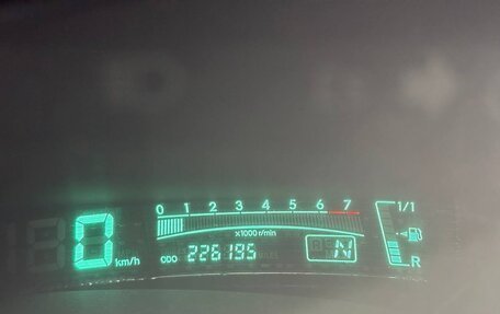 Toyota Yaris III рестайлинг, 2008 год, 549 000 рублей, 10 фотография