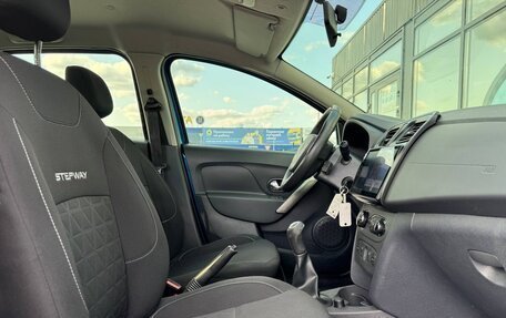 Renault Sandero II рестайлинг, 2015 год, 890 000 рублей, 7 фотография