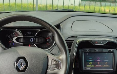 Renault Kaptur I рестайлинг, 2017 год, 1 530 000 рублей, 12 фотография