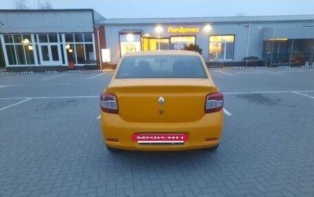 Renault Logan II, 2017 год, 365 000 рублей, 4 фотография