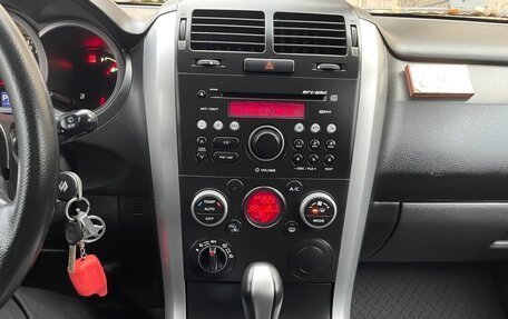 Suzuki Grand Vitara, 2011 год, 900 000 рублей, 8 фотография