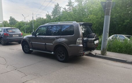 Mitsubishi Pajero IV, 2011 год, 1 600 000 рублей, 5 фотография