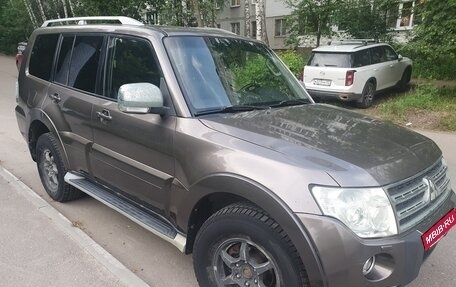 Mitsubishi Pajero IV, 2011 год, 1 600 000 рублей, 9 фотография