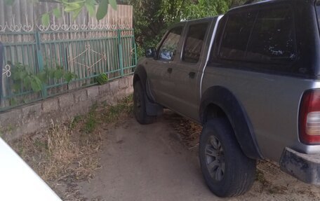 Nissan NP300, 2010 год, 1 250 000 рублей, 5 фотография