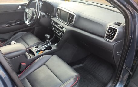 KIA Sportage IV рестайлинг, 2020 год, 2 850 000 рублей, 14 фотография