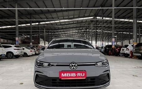 Volkswagen Golf VIII, 2022 год, 1 835 000 рублей, 2 фотография