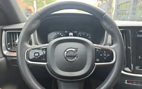 Volvo S60 III, 2022 год, 2 235 000 рублей, 15 фотография