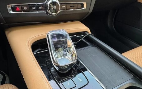 Volvo V90 Cross Country I рестайлинг, 2022 год, 4 500 000 рублей, 13 фотография