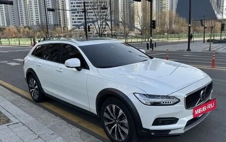 Volvo V90 Cross Country I рестайлинг, 2022 год, 4 500 000 рублей, 4 фотография