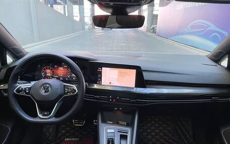 Volkswagen Golf VIII, 2020 год, 1 765 000 рублей, 8 фотография