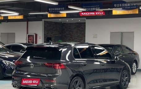 Volkswagen Golf VIII, 2022 год, 1 605 000 рублей, 4 фотография