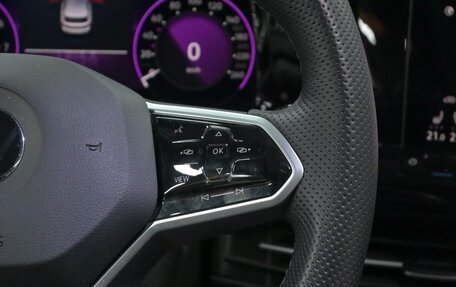 Volkswagen Golf VIII, 2022 год, 1 605 000 рублей, 18 фотография
