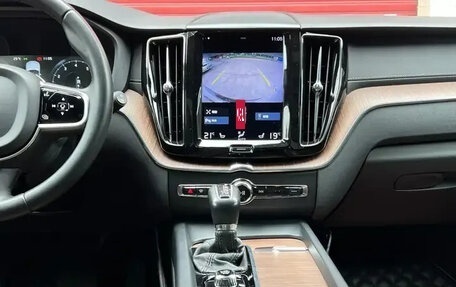 Volvo XC60 II, 2021 год, 2 735 000 рублей, 4 фотография