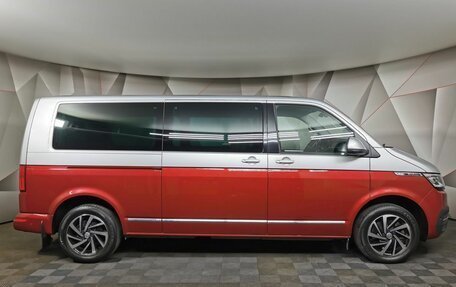 Volkswagen Multivan T6 рестайлинг, 2020 год, 8 000 000 рублей, 6 фотография